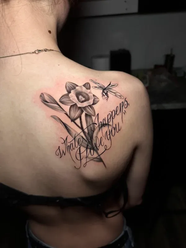 Divine Tattoo Parlor — Tattoo and piercing shop in Kansas City
